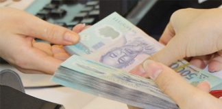 Tác phẩm của 189 nhà văn giá được bán với giá 50 triệu đồng