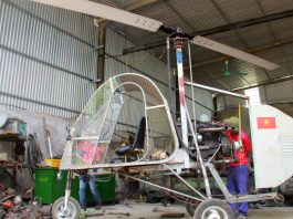 Người nông dân học hết lớp 7 chế tạo “máy bay trực thăng” phun thuốc sâu và chữa cháy rừng từ phế liệu